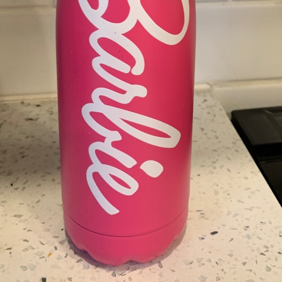 NEW NEVER USED Limited Edition Official Barbie x Miniso water bottle 500 ml - Picture 2 of 7